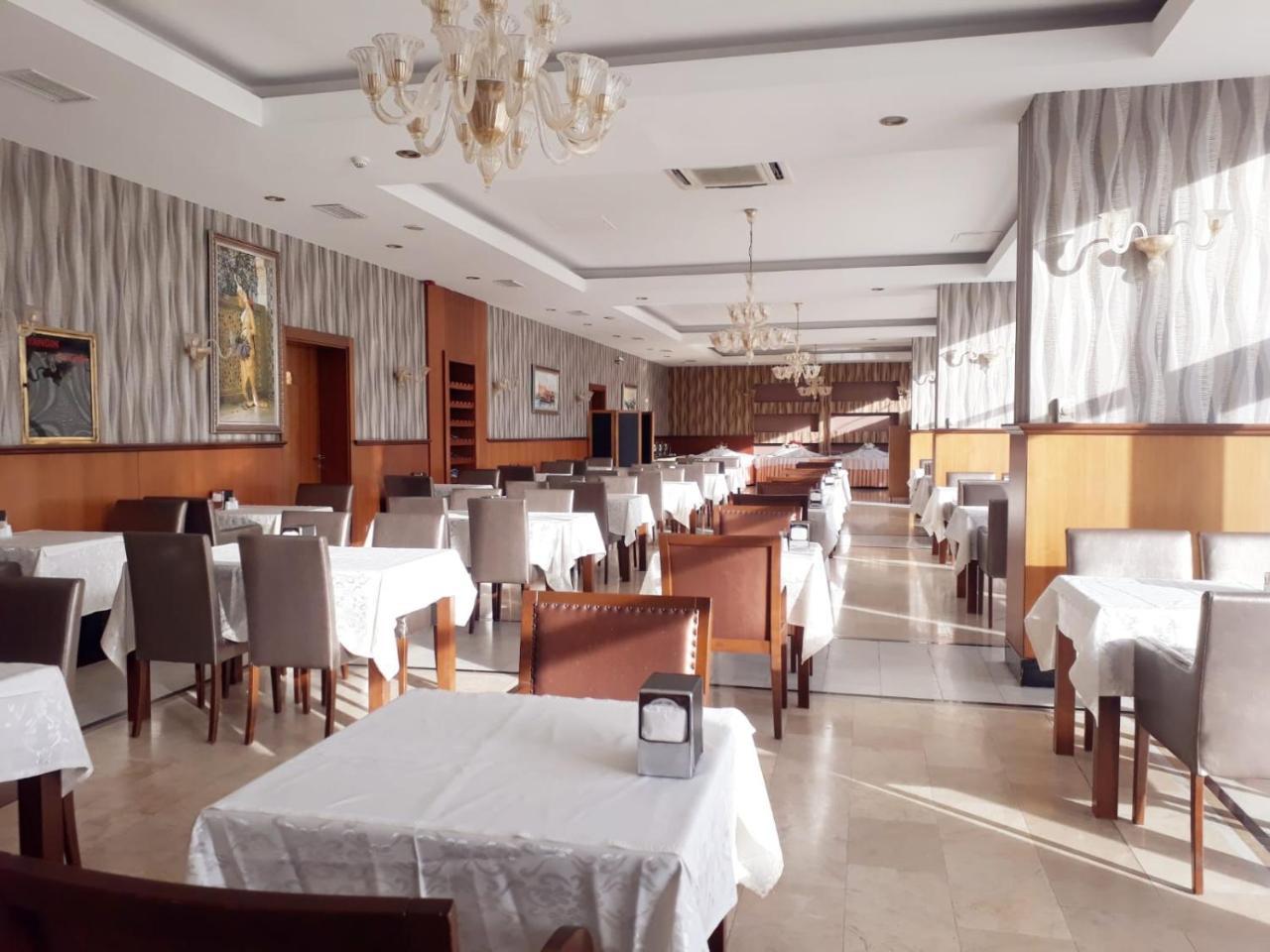 Hotel Pelikan Buyukcekmece Exteriér fotografie